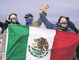 Migrantes se sienten 'traicionados' por Biden; prometió 'camino a la ciudadanía'