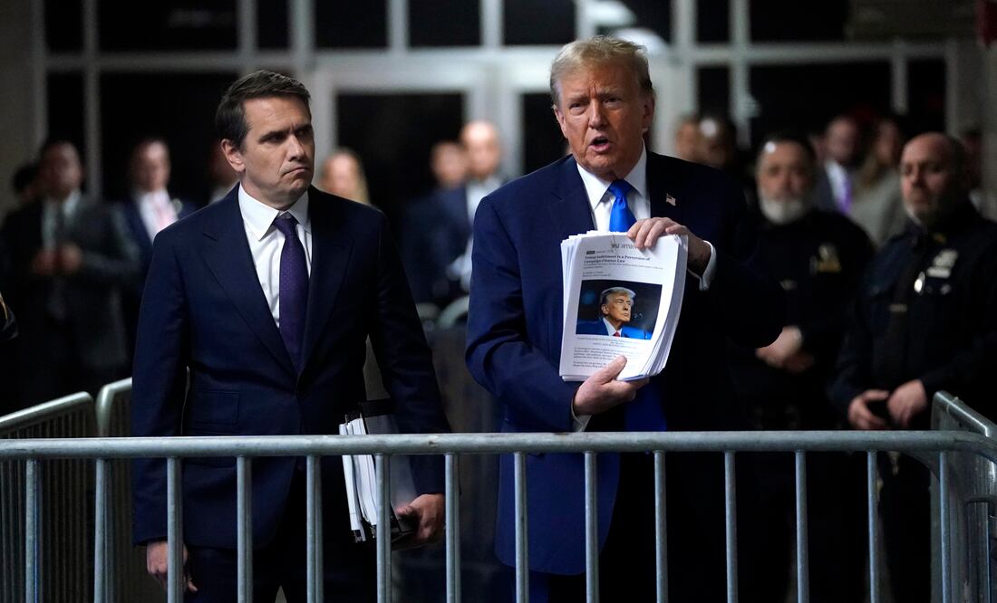 Juicio penal de Trump. Completan la selección de los 12 miembros del jurado. EFE/EPA/TIMOTHY A. CLARY / POOL