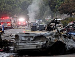 Tragedia aérea en San Diego: avioneta se estrella, deja 2 muertos y 8 heridos