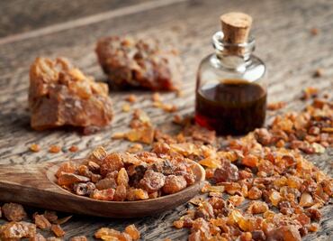 ¿Qué es la Mirra? Significado de los regalos de los 3 Reyes Magos