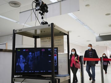 Estados Unidos estudia prohibición de vuelos a China por coronavirus