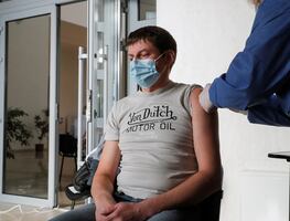 Las otras vacunas que son obligatorias en Estados Unidos y no sabías