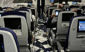 Hospitalizan a 7 pasajeros tras sufrir lesiones por turbulencia durante vuelo en EU