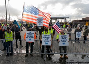 Trabajadores portuarios de EU llegan a un acuerdo y ponen fin a la huelga