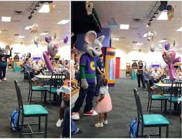 Video. Botarga de Chuck E. Cheese ignora a niña afroamericana en Nueva Jersey