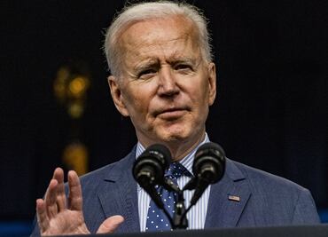 Biden recibirá este lunes su tercera dosis de vacuna anticovid