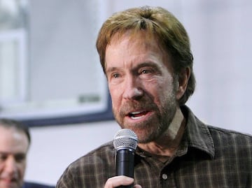 ¿Dónde vive y qué hace actualmente el actor Chuck Norris?