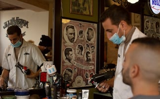 Video. Cómo con una conversación entre dos personas se puede contagiar el Covid