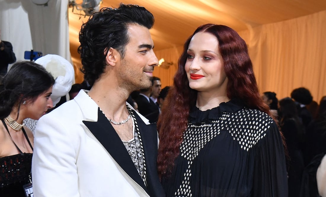 Joe Jonas vigilaba a Sophie Turner a través de una cámara puesta en su anillo de bodas. Foto: AFP