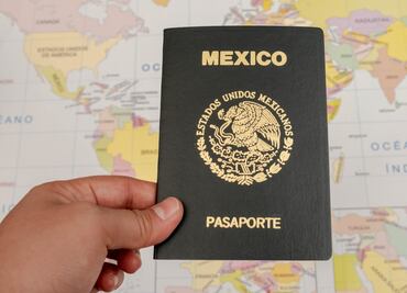 ¿Cuánto cuesta sacar el pasaporte mexicano en un consulado en EU y el extranjero en 2024? Tarifas y requisitos