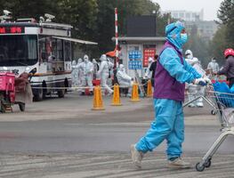 Covid-19. China regresa a confinamientos; reportan rebrotes