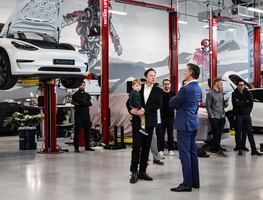 Tesla, de Elon Musk, invertirá 5 mil millones de dólares en planta de Monterrey