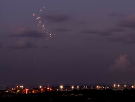 Hezbolá ataca con "enjambre de drones" Haifa, la mayor ciudad del norte de Israel