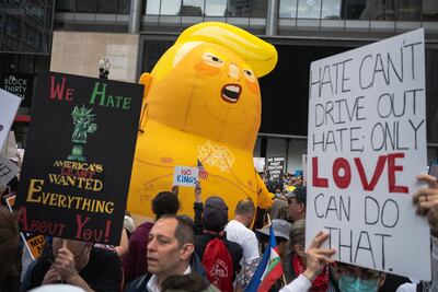 Protestas contra Trump sacuden EU: Miles se movilizan por movimiento "NO KINGS" en calles, plazas y parques