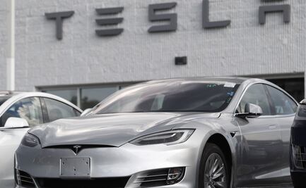 Tesla supera el billón de dls; Dow Jones y S&P cierran en récord