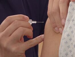 Eficacia de la vacuna china CanSino y sus efectos secundarios