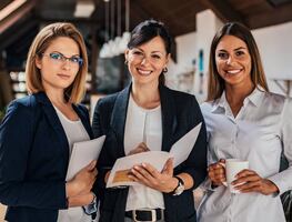 Las 10 mejores empresas para que trabajen las mujeres en Estados Unidos