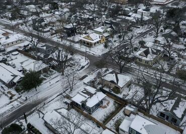 Cerca de 2.5 millones de personas siguen sin electricidad en Texas