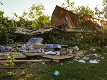 Devastación en el este de EU: Tornados y tormentas dejan un saldo de muertes y miles sin electricidad
