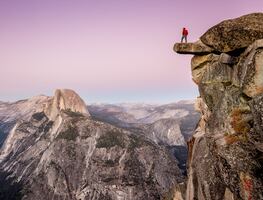 Joven muere frente a su padre de manera trágica al caer de montaña en Yosemite