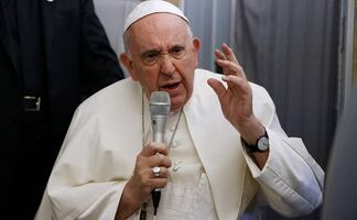 El Papa dice que hoy "el peor peligro es la ideología de género"