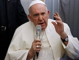El Papa dice que hoy "el peor peligro es la ideología de género"