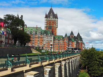 Quebec impondrá examen de "valores democráticos" a inmigrantes