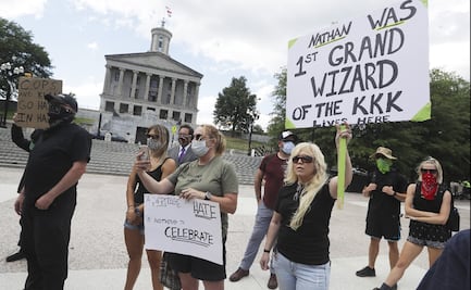 Pelosi pide retirar estatuas de confederados del Capitolio