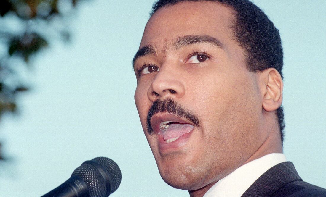 Muere a los 62 años Dexter King, el tercer hijo de Martin Luther King. (Foto AP /Leita Cowart)