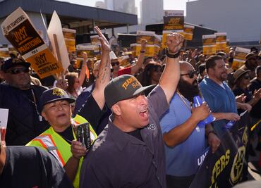 Sindicato de camioneros de Estados Unidos se niega a apoyar a Trump o a Harris