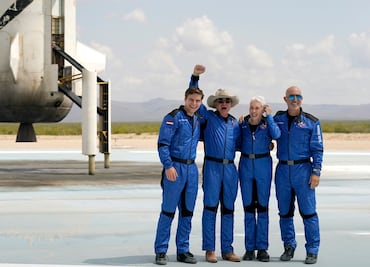 Jeff Bezos agradece a cada cliente y empleado de Amazon por su viaje al espacio