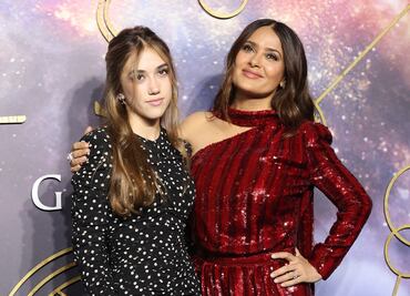 Salma Hayek y su hija Valentina lucen vestidos de impacto en Londres