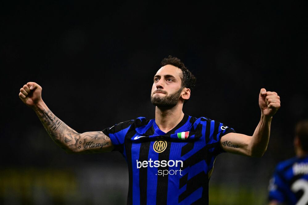 Inter vence 4-3 al Barcelona y le arrebata la gloria FOTO: BERTORELLO / AFP