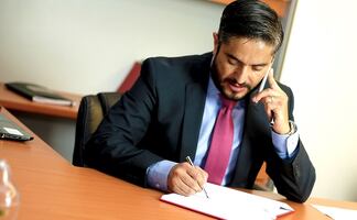 12 empleos que pagan más de 60 dólares la hora en EU (2021)