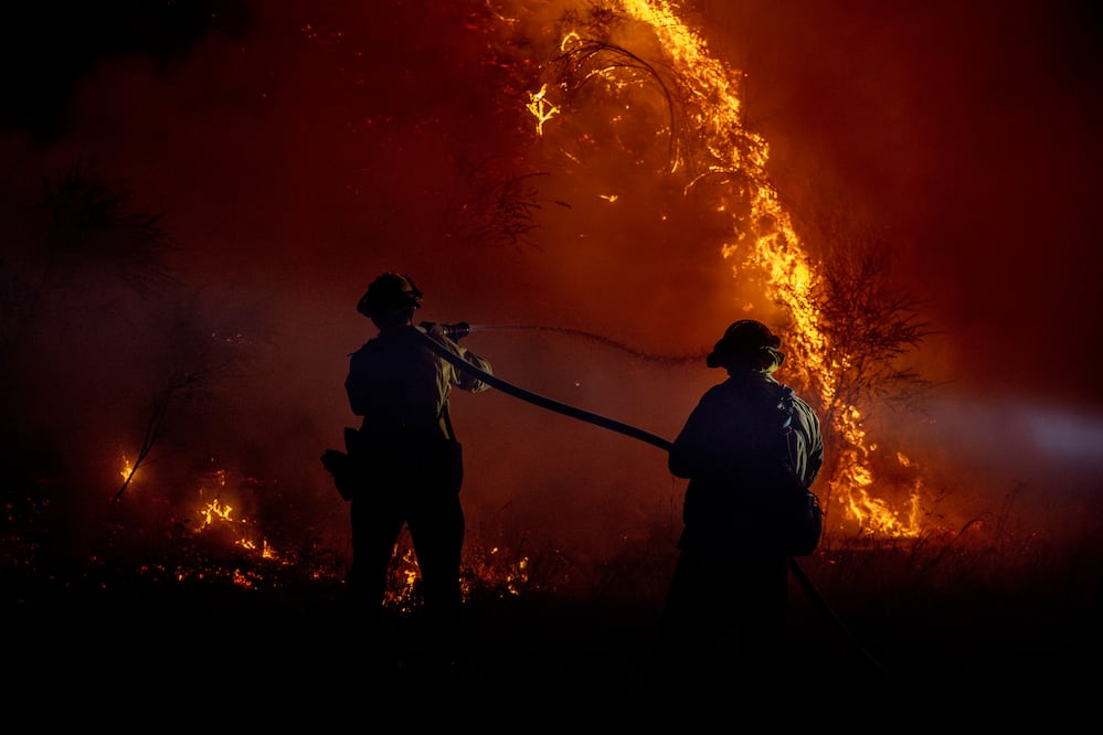 Incendios fuera de control en sur California: Fuego arrasa con más de 7  mil hectáreas en Gorman. FOTOS. (Stephen Lam/San Francisco Chronicle via AP)