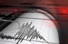 Fuerte sismo de magnitud 6.1 sacude el oeste de Turquía: edificios dañados y alarma en varias ciudades