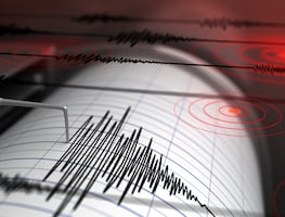 Fuerte sismo de magnitud 6.2 lesiona a 150 personas en Turquía