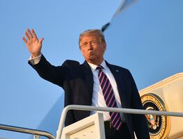 ¿Qué pasaría con la presidencia de EU si Trump no puede gobernar?