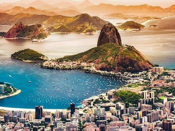 Estados Unidos prohíbe vuelos desde Brasil, segundo en casos de Covid-19