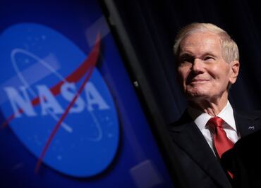 La NASA da un giro científico al estudio de OVNIs y alerta sobre preocupaciones de seguridad nacional