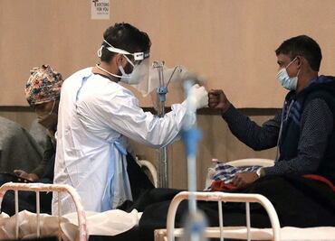 Pacientes con ómicron se hospitalizan menos y por menos tiempo