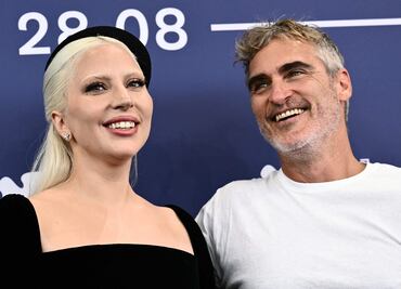 Lady Gaga y Joaquin Phoenix Desatan la Locura en "Joker: Folie à deux" en Venecia. VIDEO