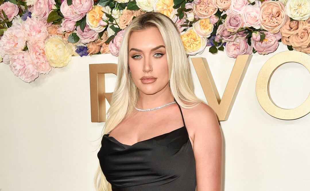 La lencería con la que Anastasia Karanikolaou presumió sus curvas de infarto y vientre plano. Foto: Shutterstock vía Grosby