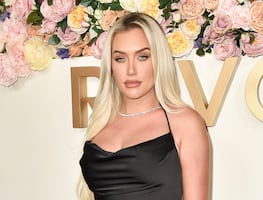 La lencería con la que Anastasia Karanikolaou presumió sus curvas de infarto y vientre plano