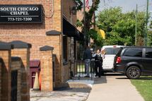 Hallan más de 50 cuerpos en descomposición en una funeraria de Chicago; autoridades investigan condiciones “deplorables”