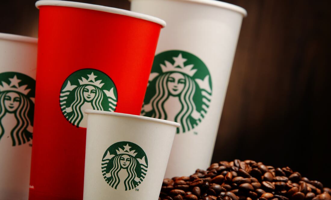 Starbucks anuncia su nuevo menú de primavera. Aquí las refrescantes novedades: Foto: iStock / monticelllo