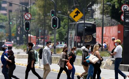Mexicanos reviven miedos ante tercera ola pese a vacunación