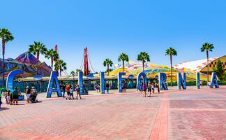 Anaheim se reinventa con hoteles de lujo y novedades en sus parques