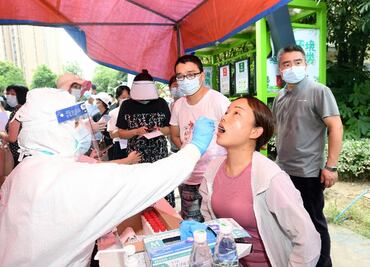 Covid-19. Sancionan en China a autoridades locales por rebrote