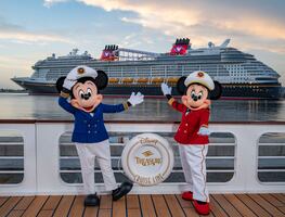 De ‘Coco’ a Marvel: Actividades y entretenimiento en Disney Treasure, el barco más nuevo de Disney